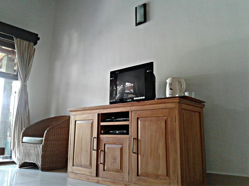 Malino Homestay Gili Trawangan Esterno foto